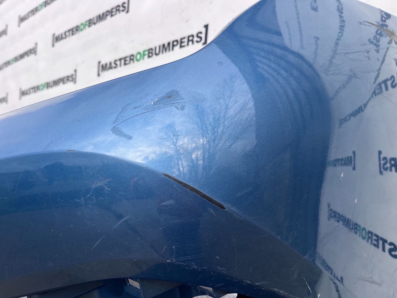 Toyota Auris Mk2 Lift Hybrid Hatch 2015-2018 Front Bumper No Pdc Genuine [t564]