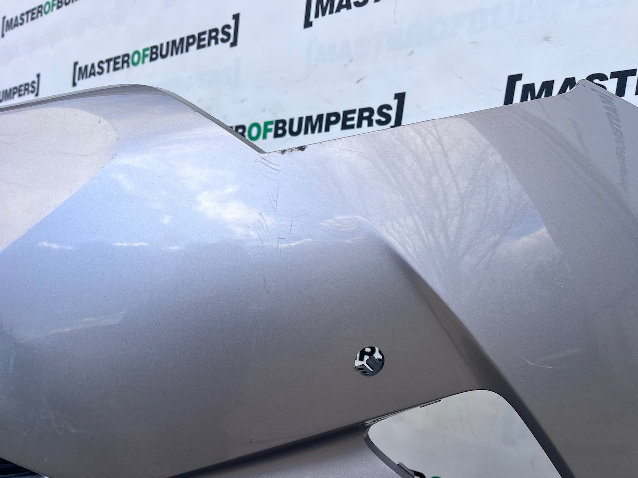 Toyota C-hr Chr Excel Dynamic 2016-2020 Front Bumper 6 Pdc Genuine [t572]