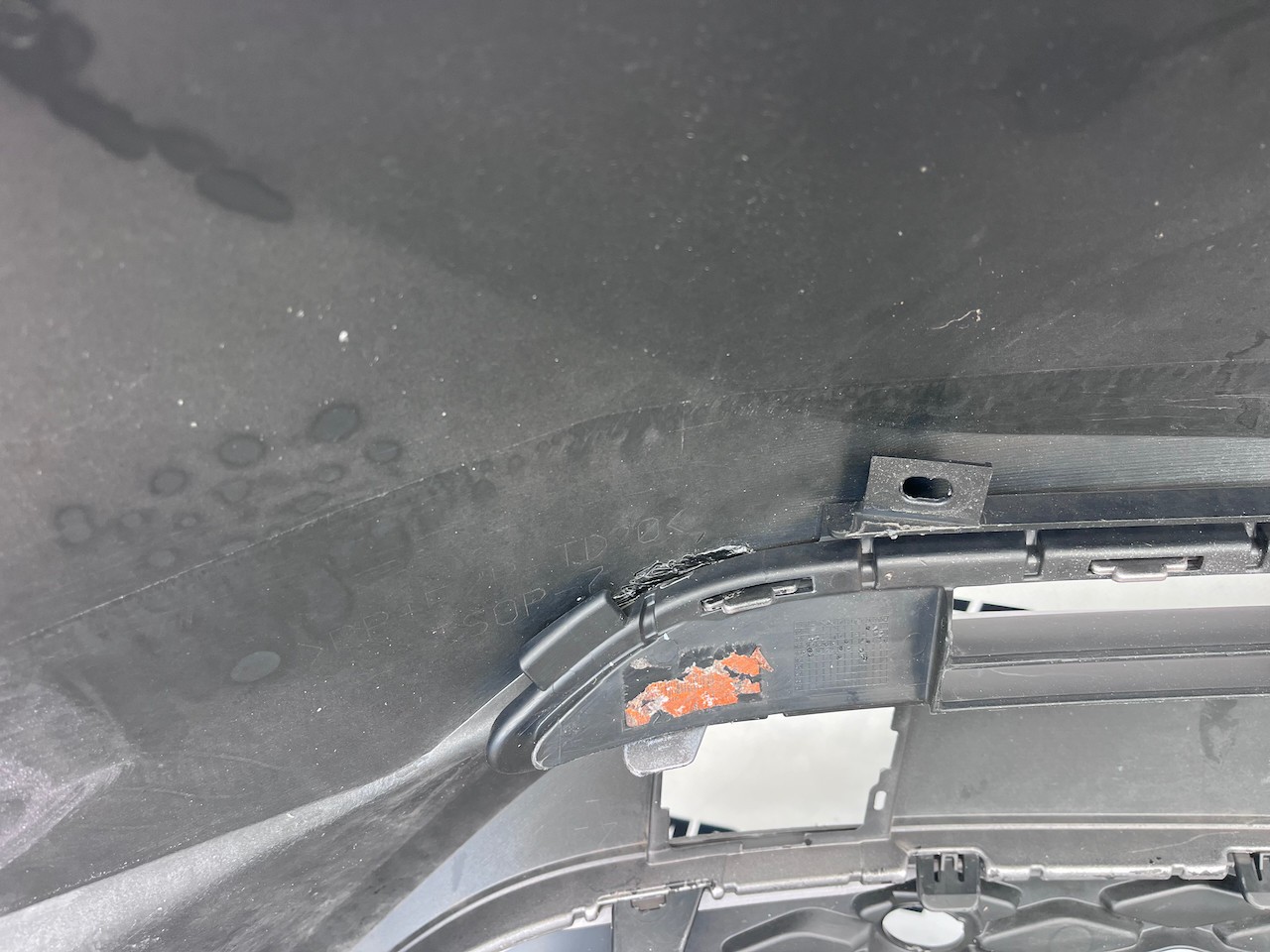 Toyota C-hr Chr Excel Dynamic 2016-2020 Front Bumper 6 Pdc Genuine [t572]