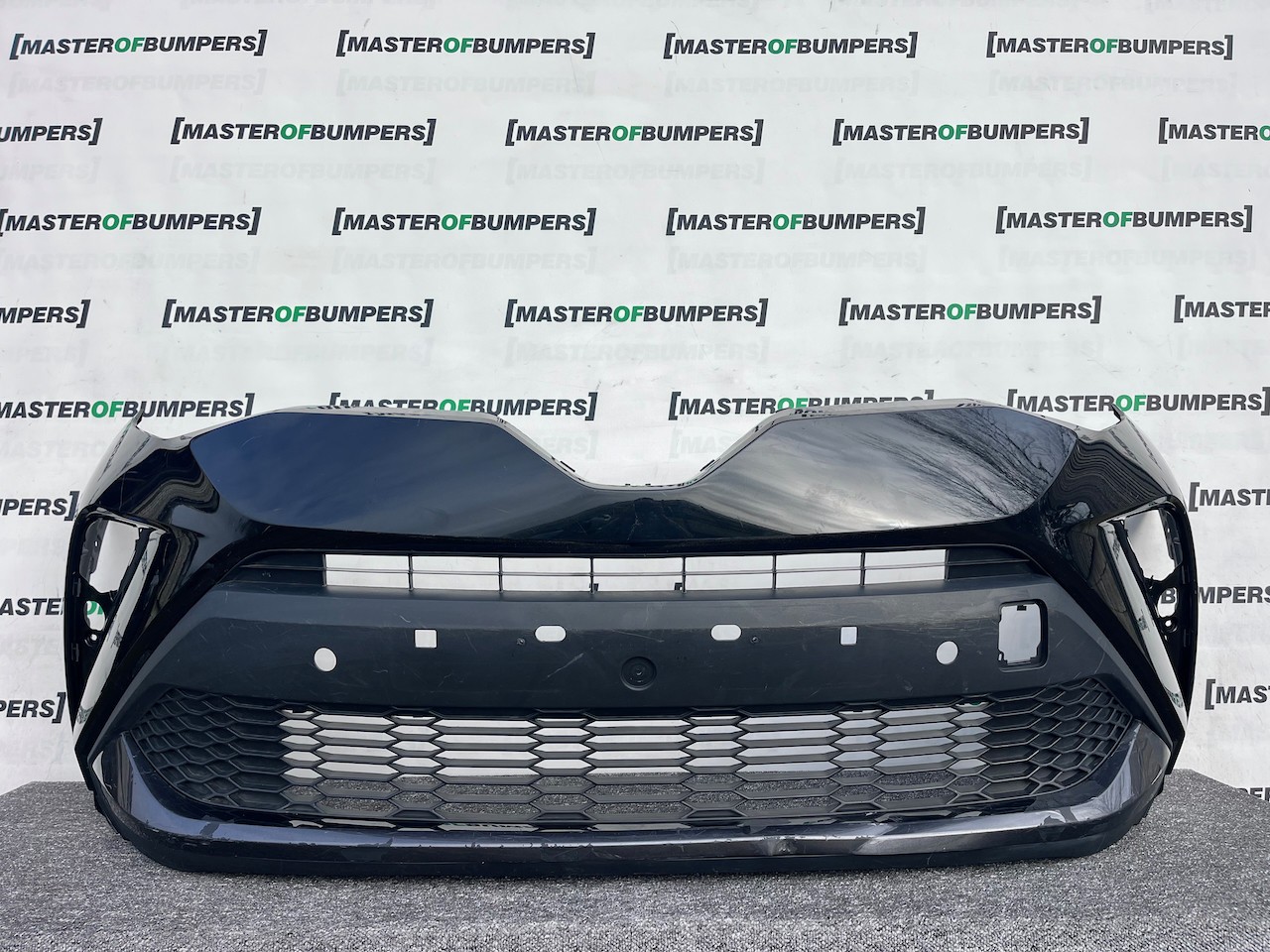 Toyota C-hr Chr Mk1 Lift 2021-2023 Front Bumper 6 Pdc Genuine [t578]