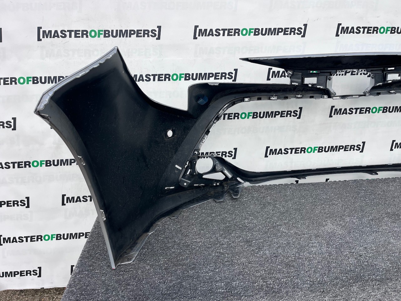 Toyota Corolla Hybrid Excel Design 2023-2027 Front Bumper 4 Pdc Genuine [t609]