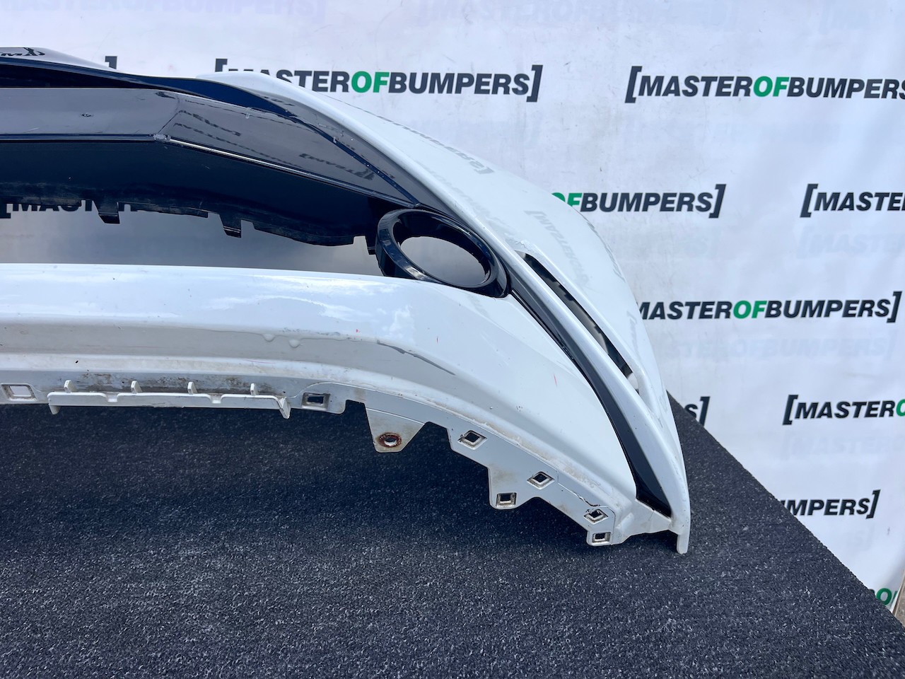 Toyota Aygo Style Trend Hatchback 2014-2017 Front Bumper Genuine [t635]