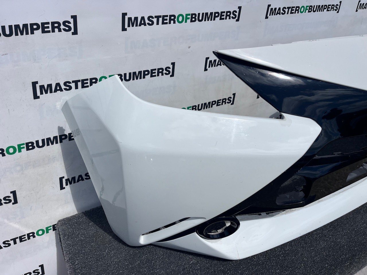 Toyota Aygo Style Trend Hatchback 2014-2017 Front Bumper Genuine [t635]