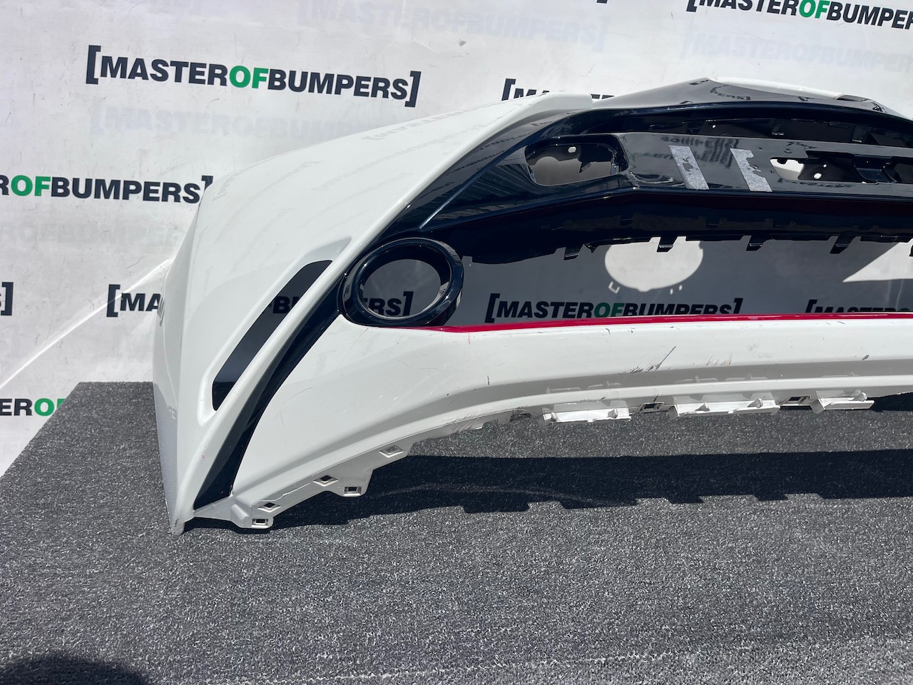 Toyota Aygo Style Trend Hatchback 2014-2017 Front Bumper Genuine [t634]