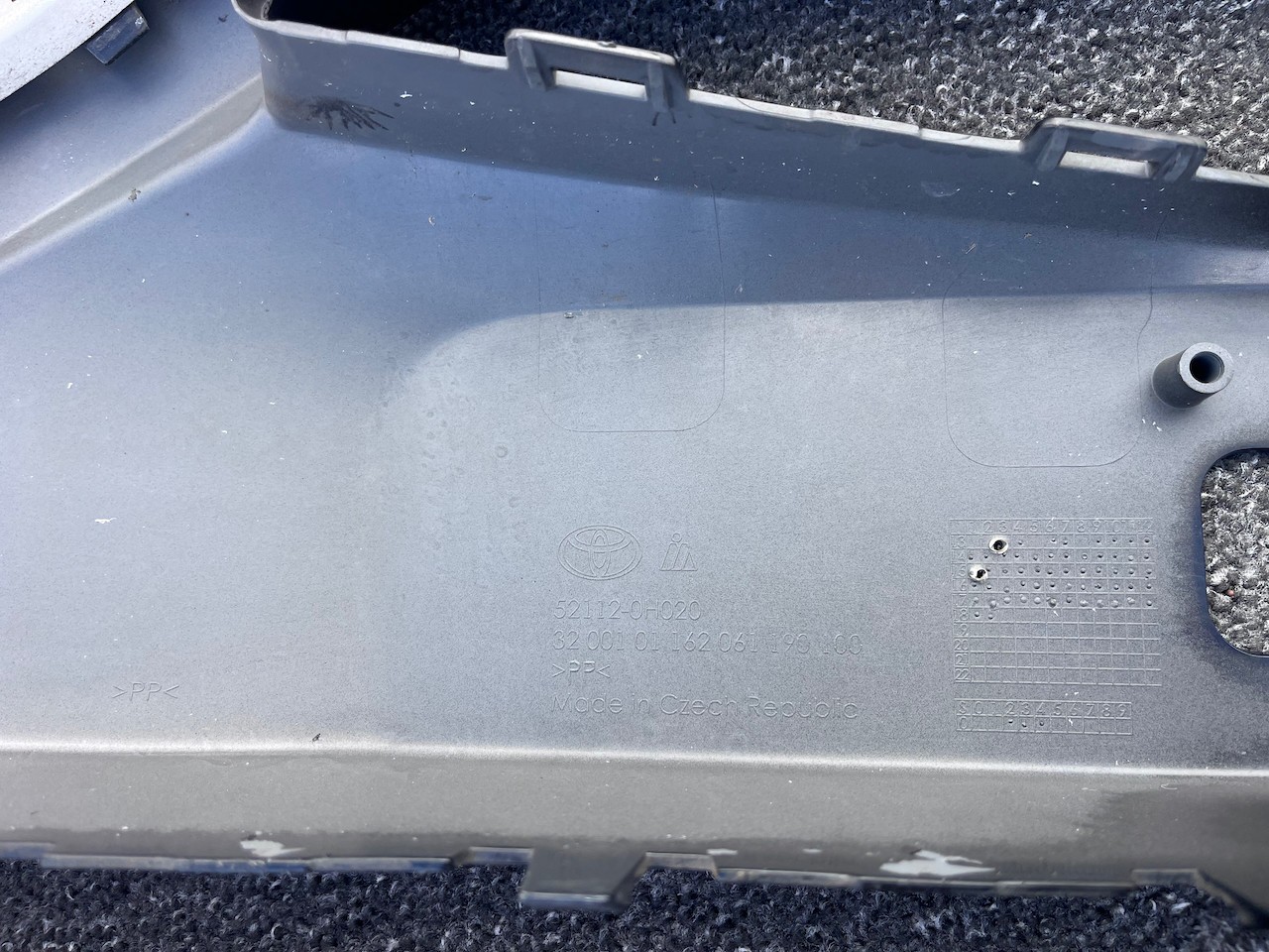 Toyota Aygo Style Trend Hatchback 2014-2017 Front Bumper Genuine [t634]