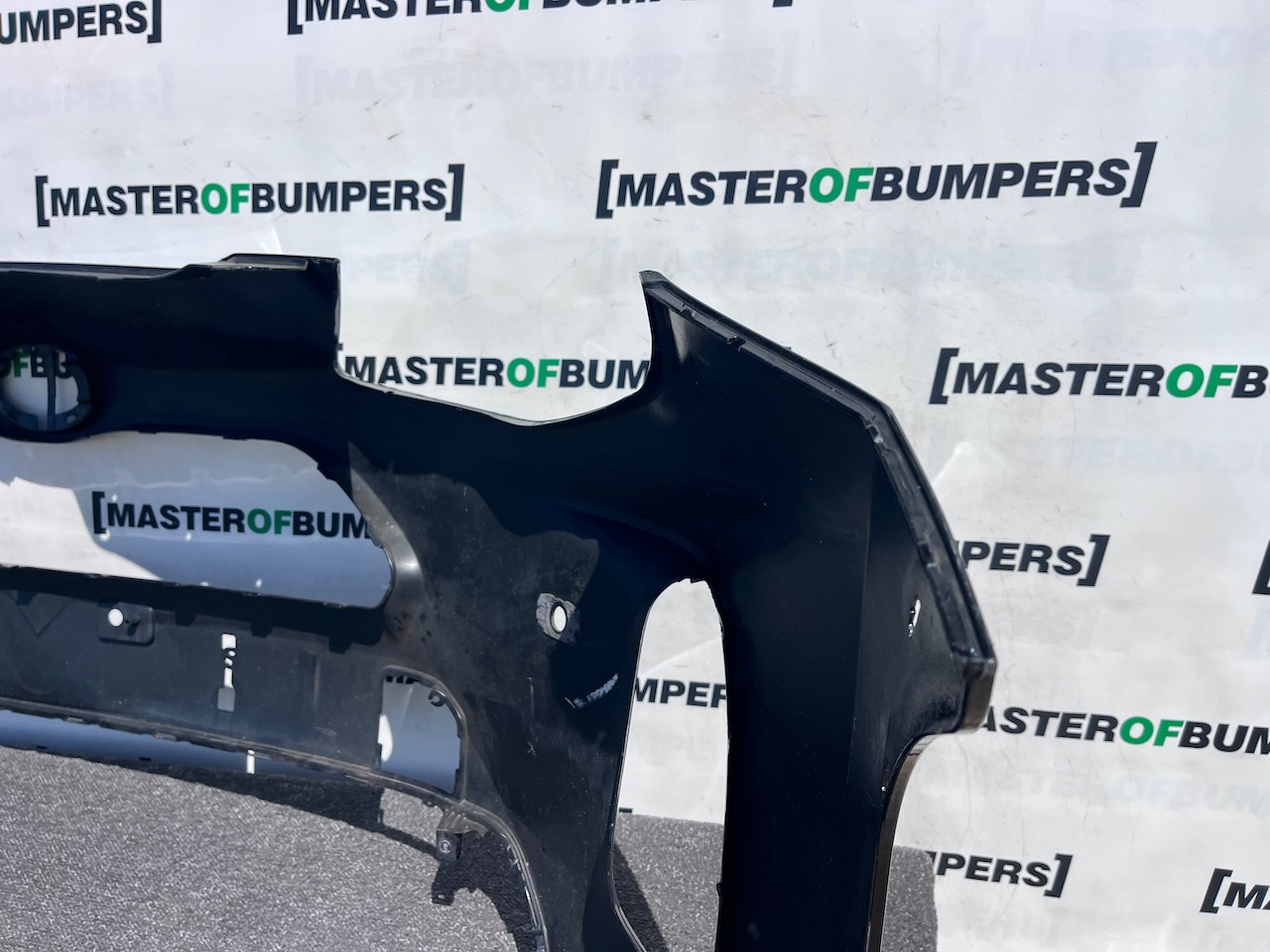 Toyota Yaris Cross Hybrid Excell 2022-2025 Front Bumper 4 Pdc Genuine [t640]