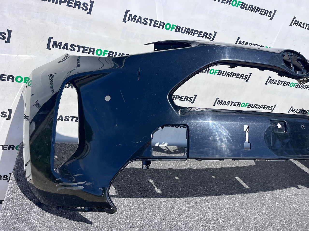 Toyota Yaris Cross Hybrid Excell 2022-2025 Front Bumper 4 Pdc Genuine [t640]
