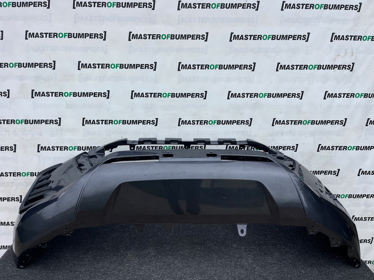 Toyota Hilux Gr Sport Mk8 Lift 2021-2024 Front Bumper Jets Genuine [t648]