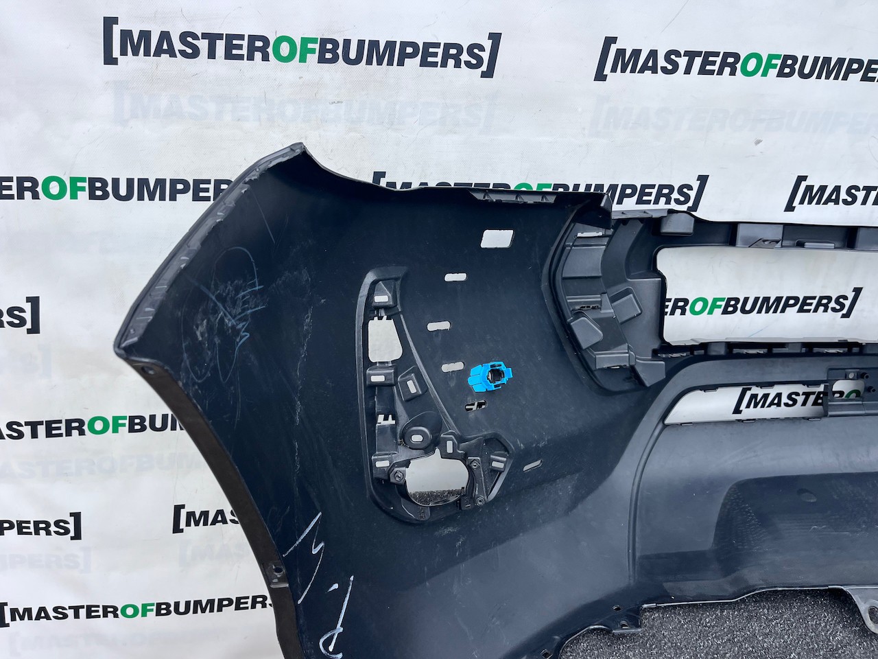 Toyota Hilux Gr Sport Mk8 Lift 2021-2024 Front Bumper Jets Genuine [t648]