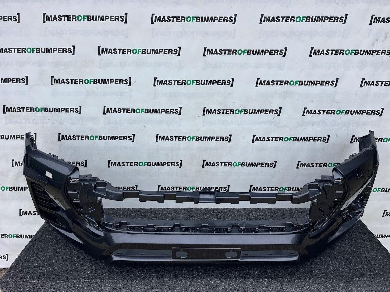 Toyota Hilux Gr Sport Mk8 Lift 2021-2024 Front Bumper Jets Genuine [t648]