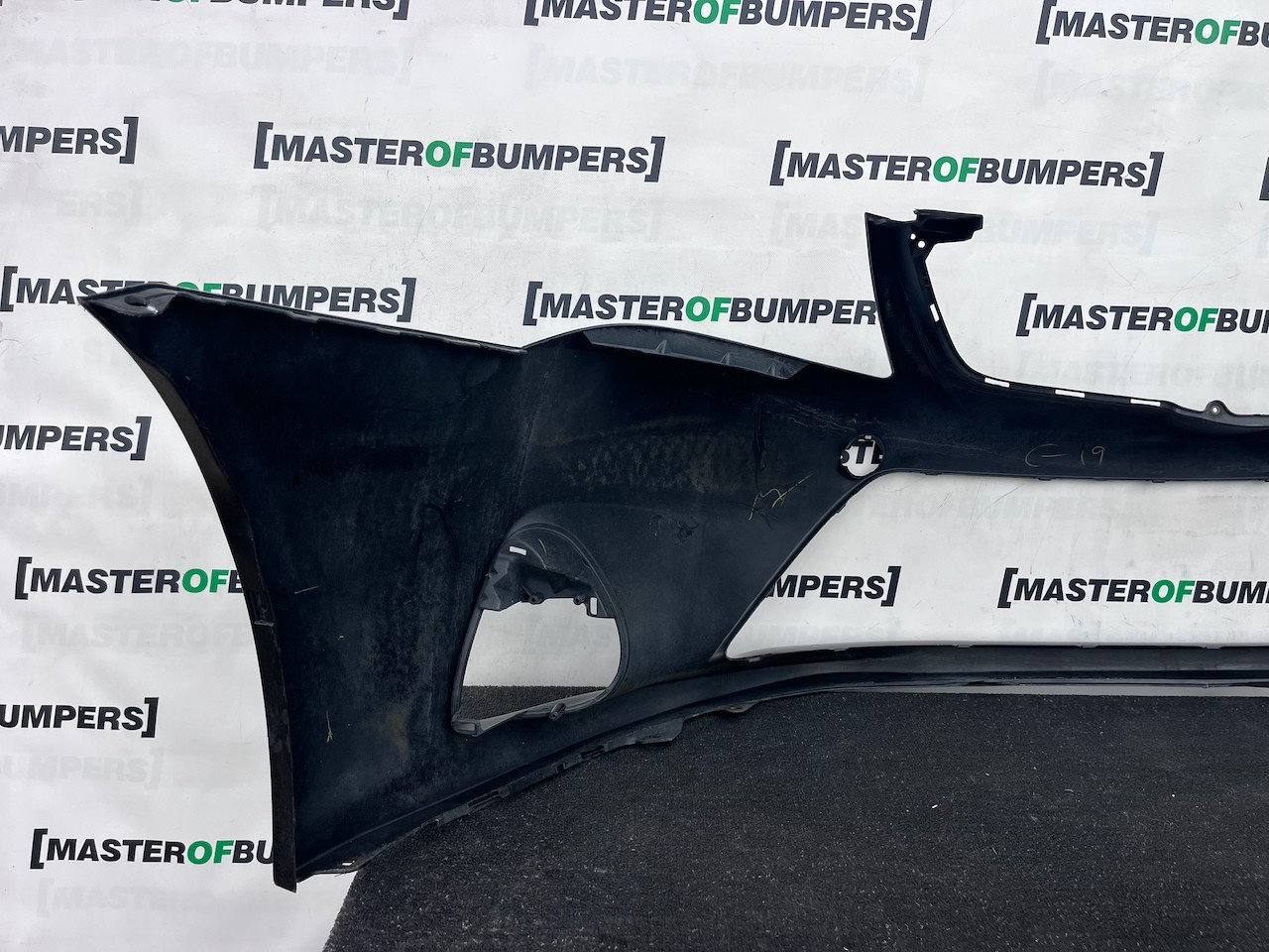 Toyota Avensis Saloon Estate Mk3 Lift 2012-2015 Front Bumper Genuine [t659]