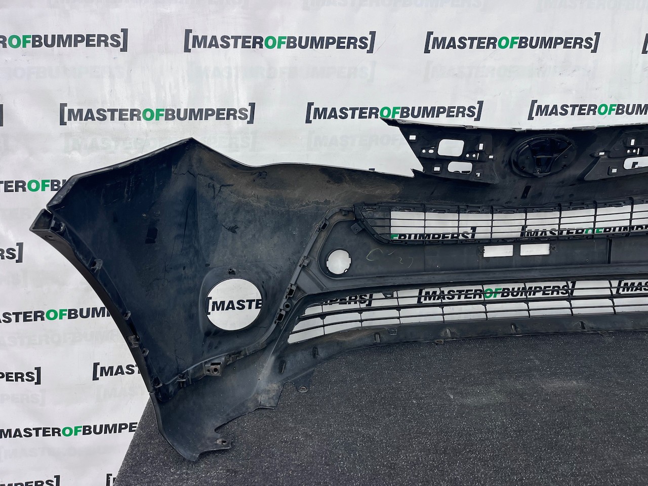 Toyota Rav 4 Icon Mk4 2012-2014 Front Bumper No Pdc Genuine [t664]