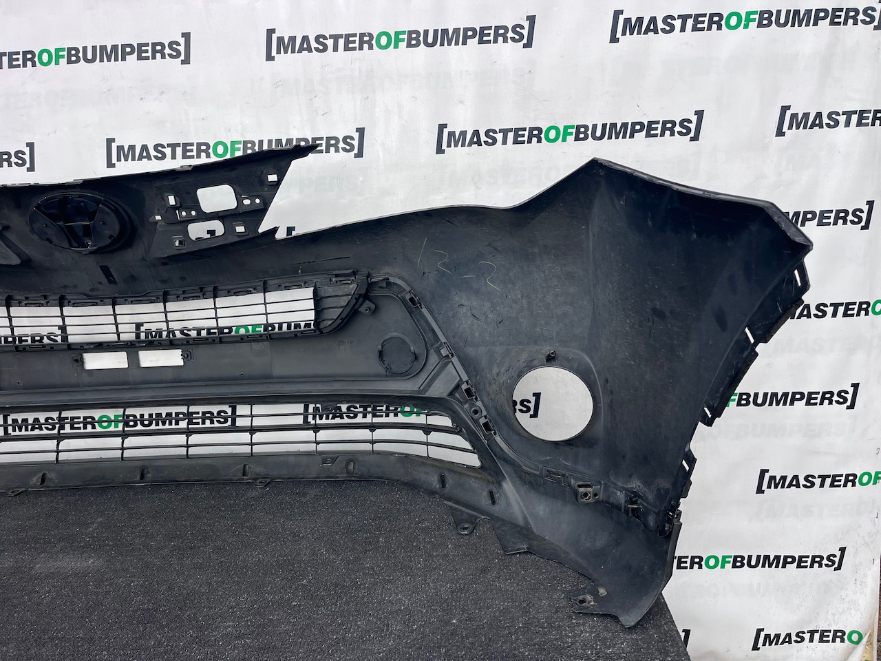 Toyota Rav 4 Icon Mk4 2012-2014 Front Bumper No Pdc Genuine [t664]