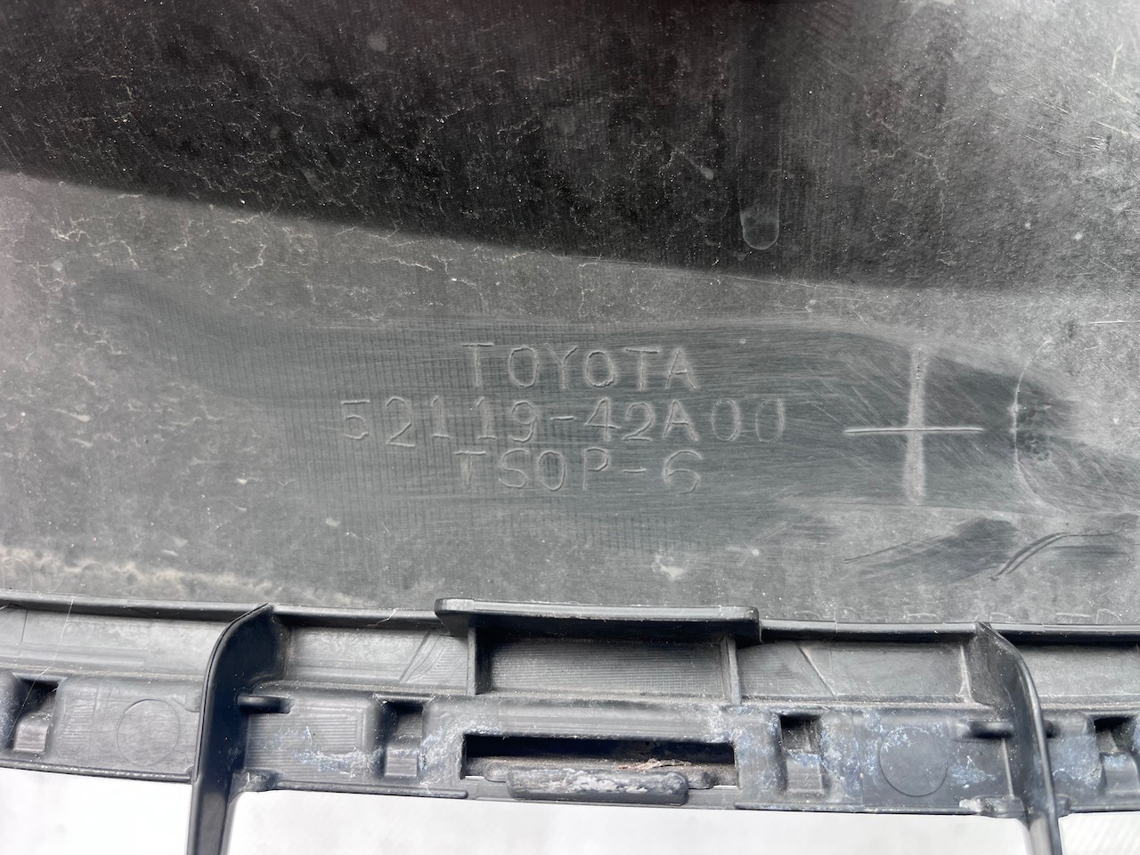 Toyota Rav 4 Icon Mk4 2012-2014 Front Bumper No Pdc Genuine [t664]