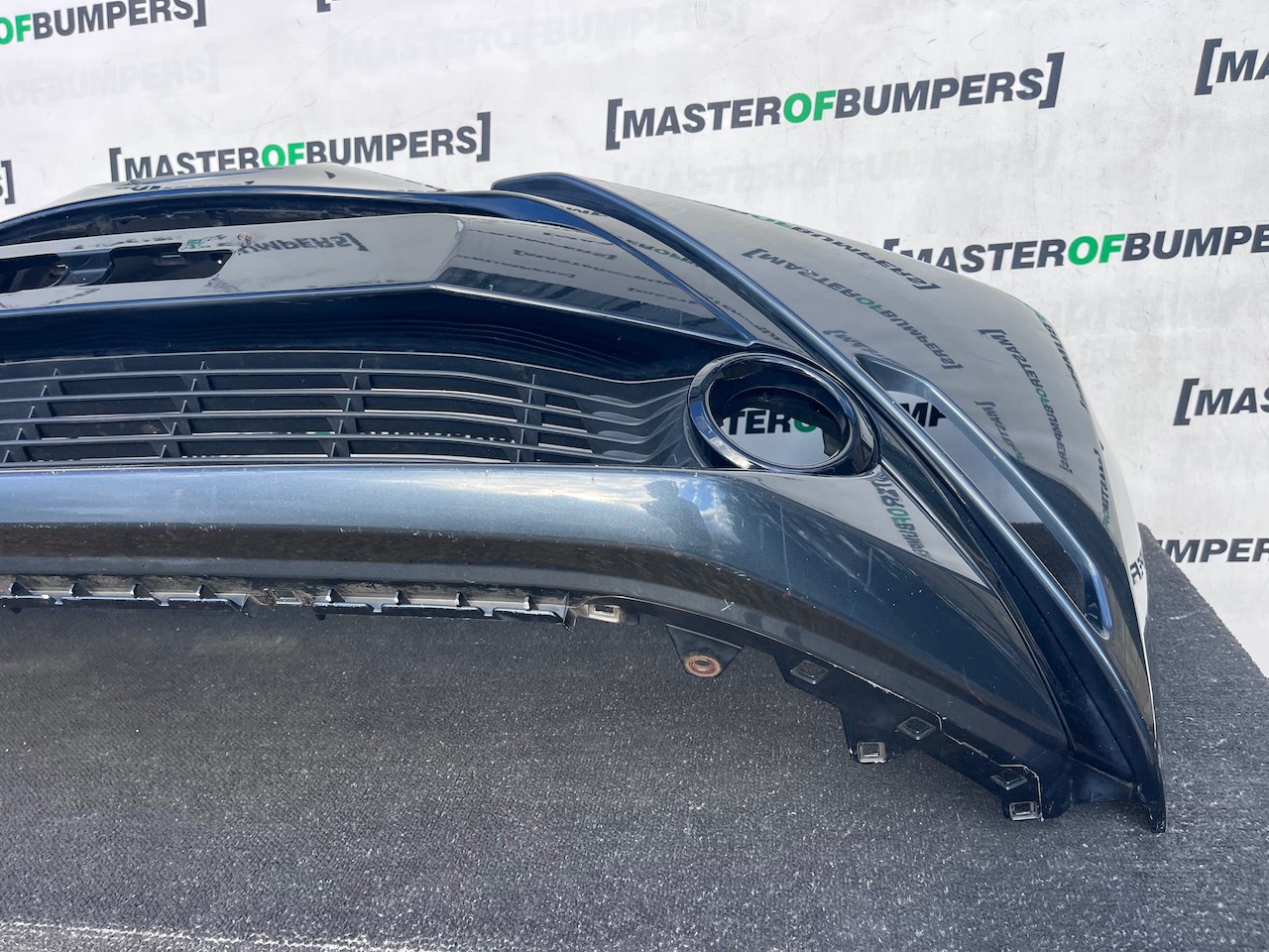 Toyota Aygo Style Trend Hatchback 2014-2017 Front Bumper Genuine [t671]