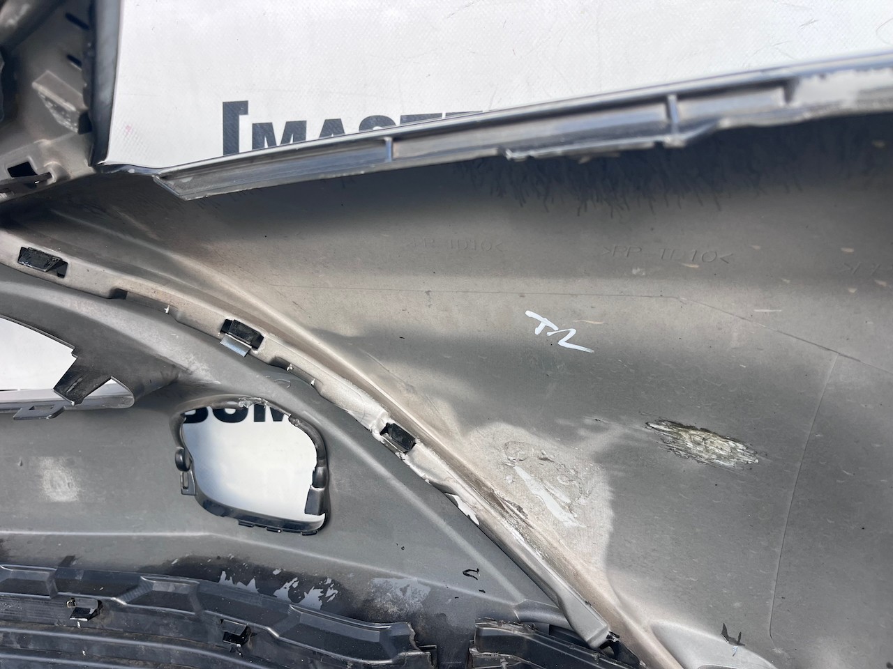 Toyota Aygo Style Trend Hatchback 2014-2017 Front Bumper Genuine [t671]