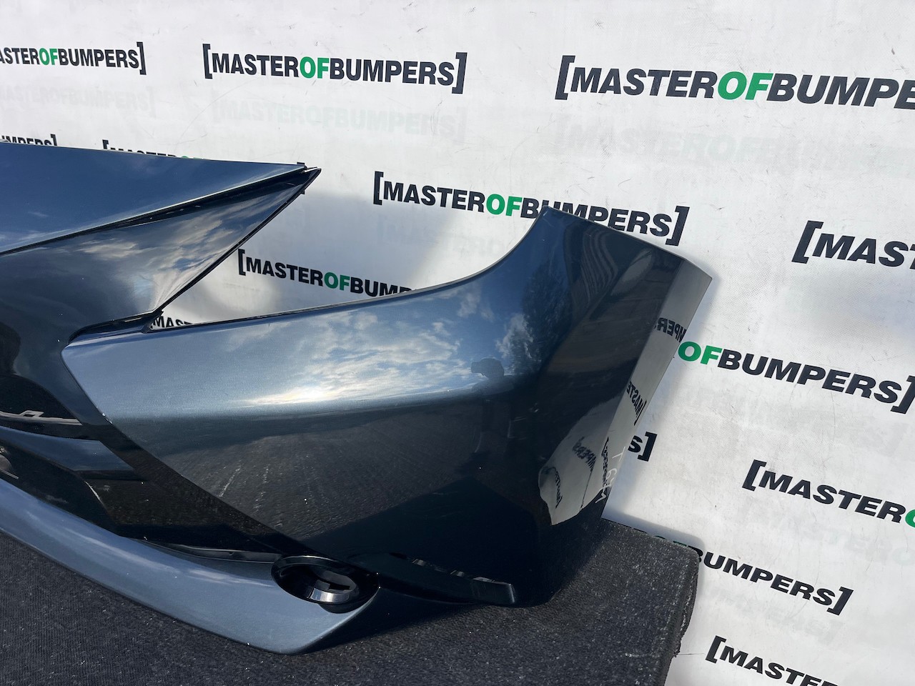 Toyota Aygo Style Trend Hatchback 2014-2017 Front Bumper Genuine [t671]