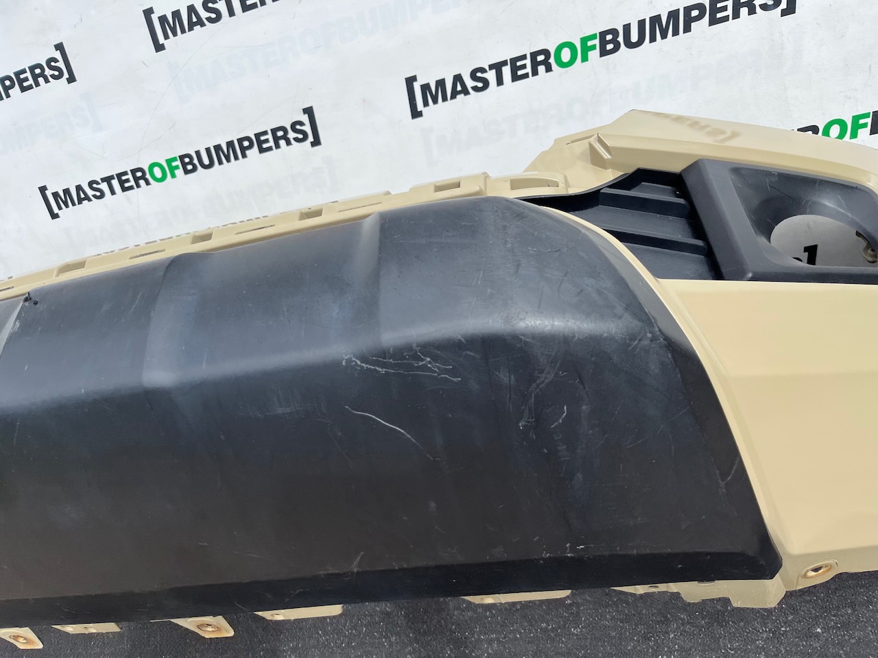 Toyota Tacoma Icon Pick Up N300 2016-2021 Front Bumper  Genuine [t672]