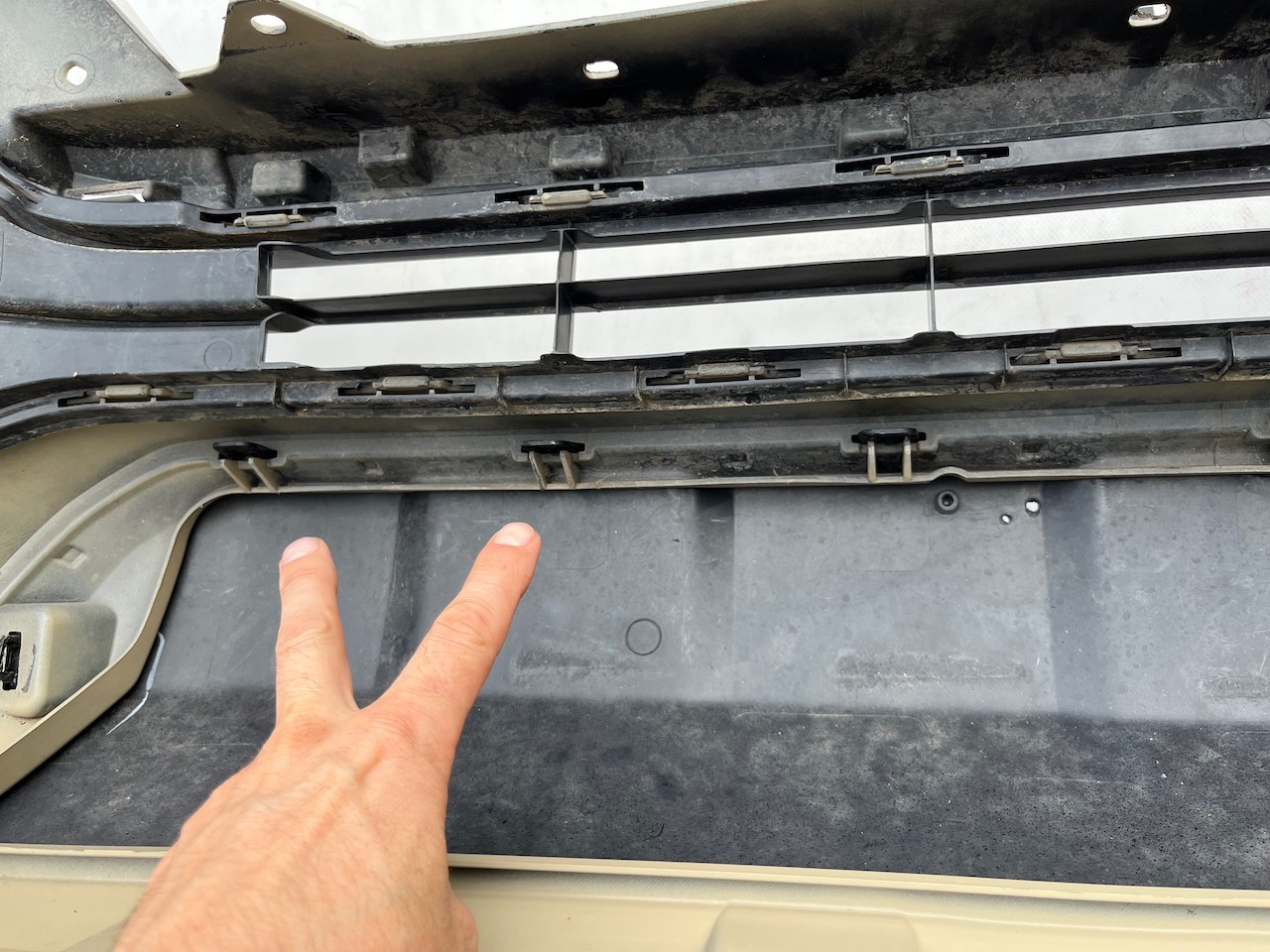 Toyota Tacoma Icon Pick Up N300 2016-2021 Front Bumper  Genuine [t672]