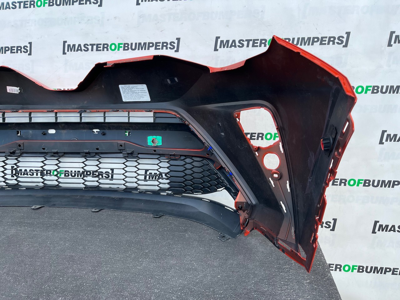 Toyota C-hr Chr Mk1 Facelift 2021-2023 Front Bumper 6 Pdc Genuine [t676]