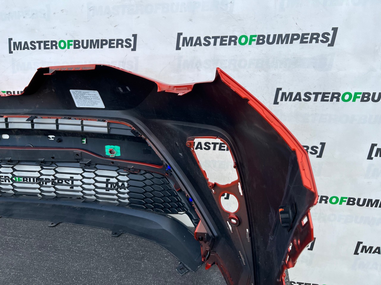 Toyota C-hr Chr Mk1 Facelift 2021-2023 Front Bumper 6 Pdc Genuine [t676]