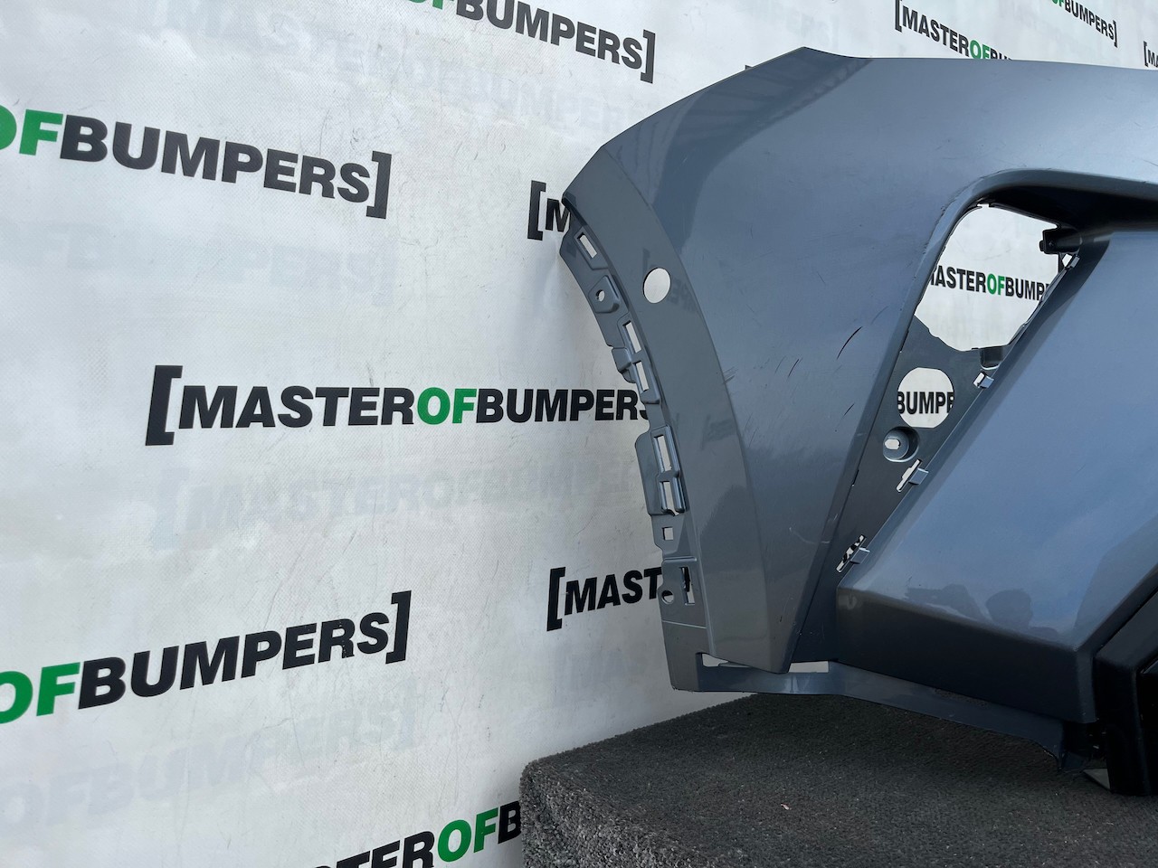 Toyota C-hr Chr Mk1 Facelift 2021-2023 Front Bumper 6 Pdc Genuine [t678]
