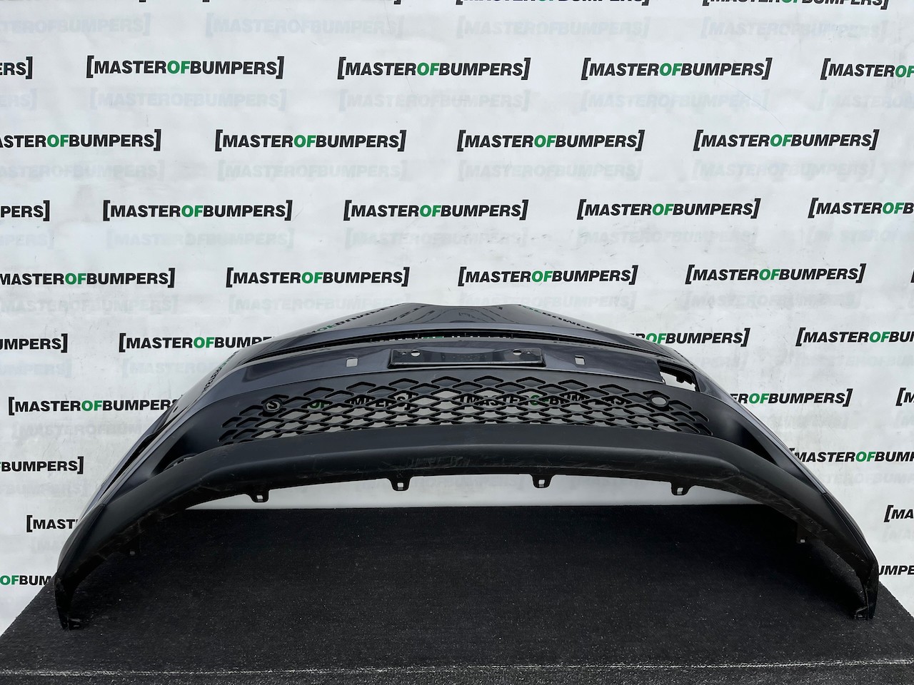Toyota C-hr Chr Excel Dynamic 2016-2020 Front Bumper 6 Pdc Genuine [t682]