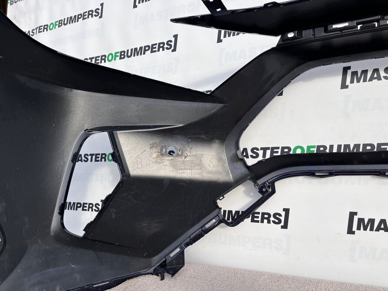 Toyota Rav 4 Hybrid Dynamic Mk5 2018-2021 Front Bumper Blue 4 Pdc Genuine [t278]