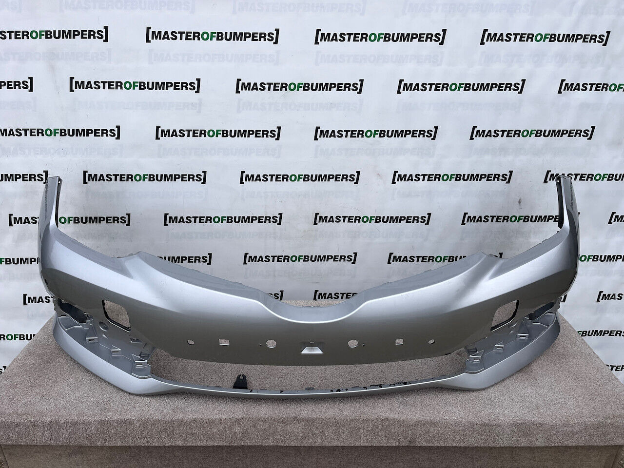 Toyota Auris Mk2 Lift 2016-2018 Front Bumper Silver 6 Pdc Genuine [t349]