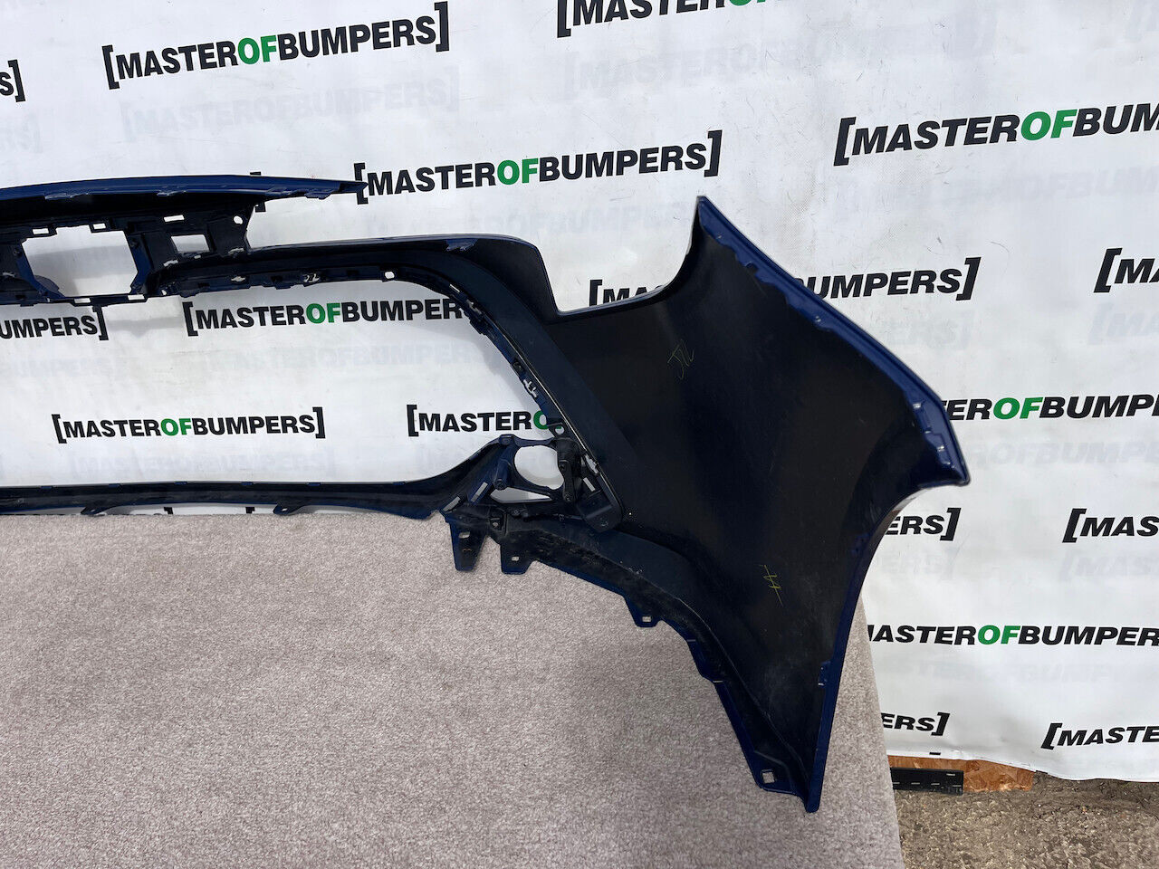 Toyota Corolla Hybrid Vvt Hatchback 2019-on Front Bumper No Pdc Genuine [t371]