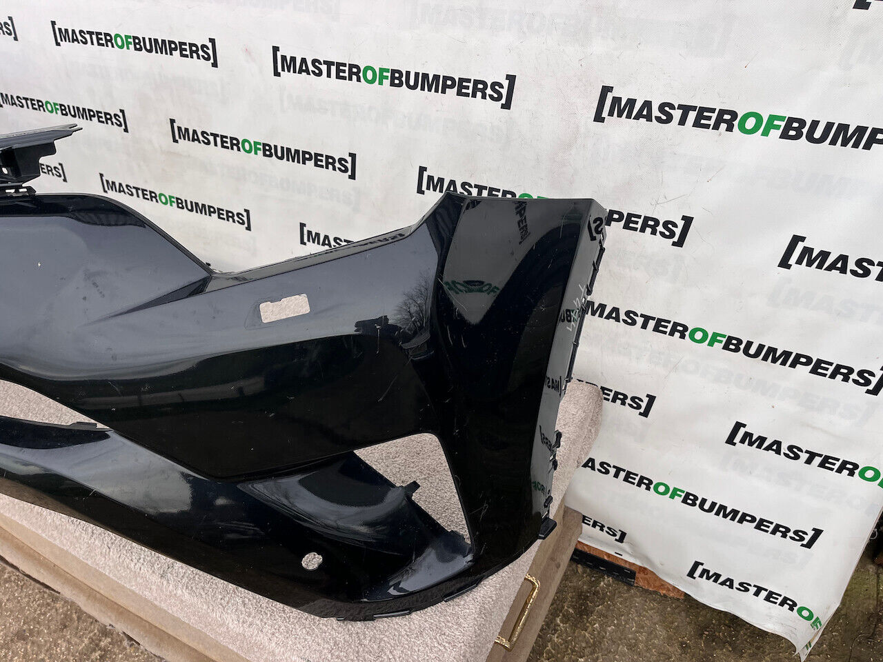 Toyota Rav4 Face Lifting Mk4 2015-2018 Front Bumper 4 Pdc +jets Genuine [t474]