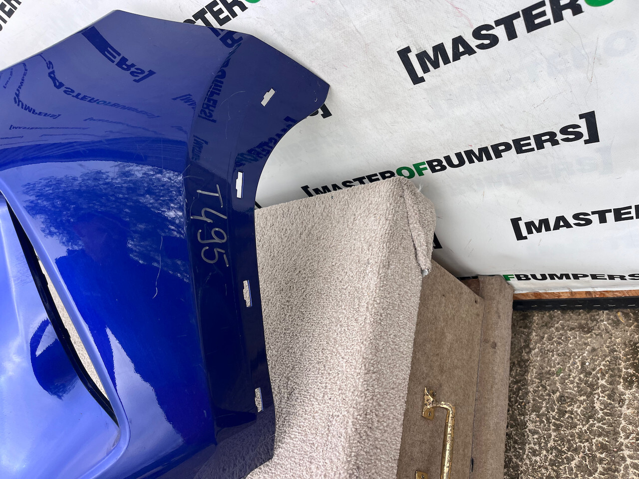 Toyota Yaris Cross Hybrid Excell 2022-on Front Bumper No Pdc Genuine [t495]