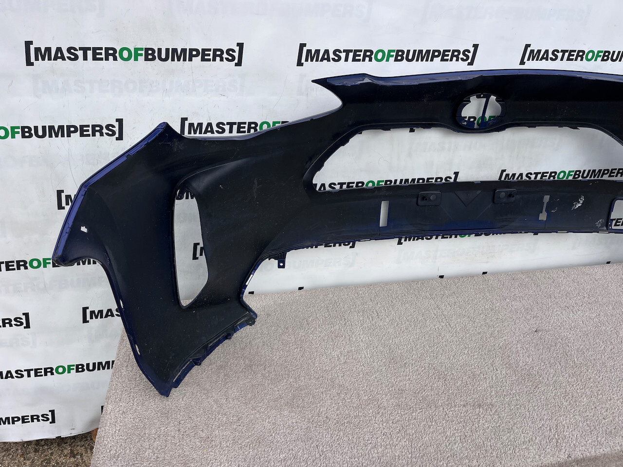 Toyota Yaris Cross Hybrid Excell 2022-on Front Bumper No Pdc Genuine [t495]