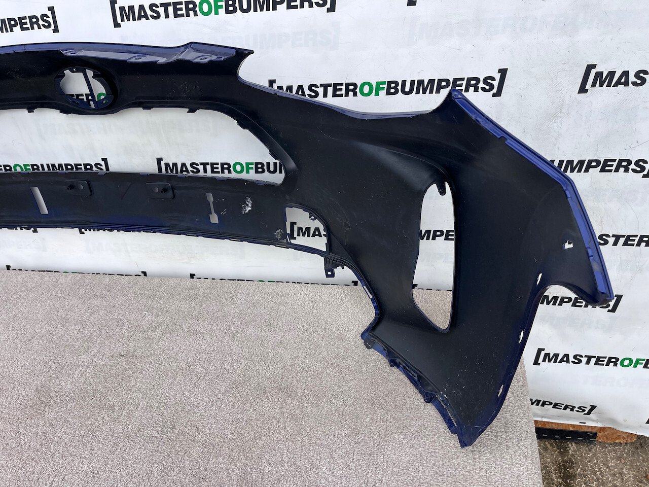 Toyota Yaris Cross Hybrid Excell 2022-on Front Bumper No Pdc Genuine [t495]