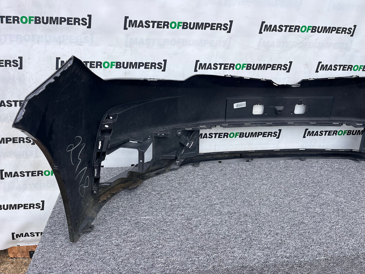 Toyota Corolla E16 E17 Face Lift 2016-2018 Front Bumper No Pdc Genuine [t511]