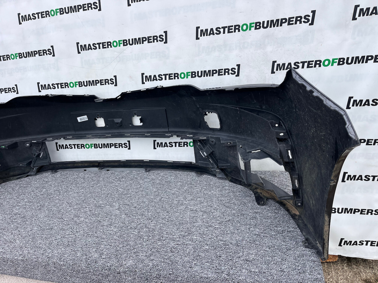 Toyota Corolla E16 E17 Face Lift 2016-2018 Front Bumper No Pdc Genuine [t511]
