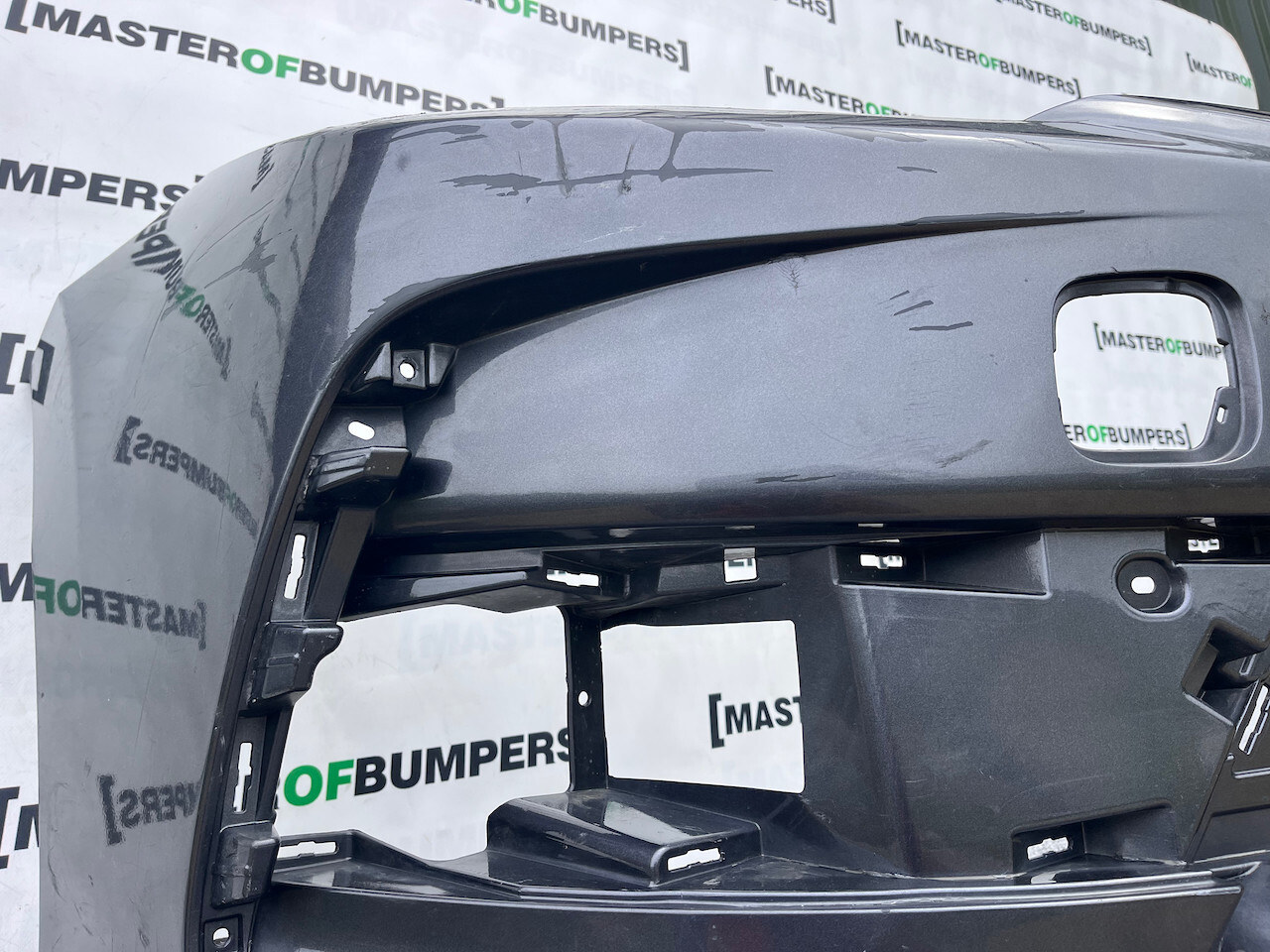 Toyota Corolla E16 E17 Face Lift 2016-2018 Front Bumper No Pdc Genuine [t511]