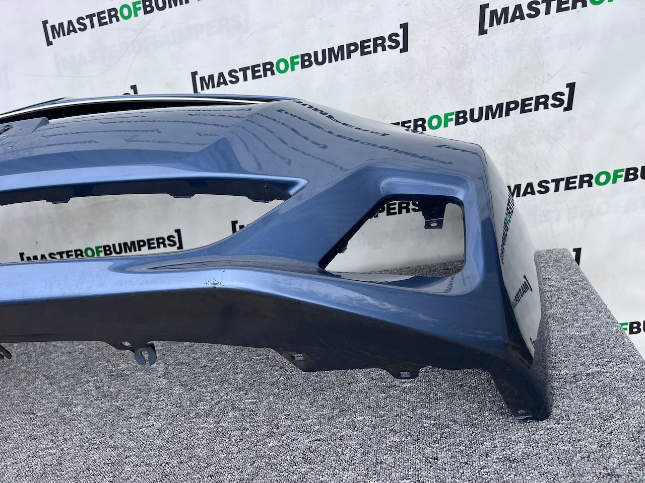 Toyota Verso S Vvt Mpv 2010-2012 Front Bumper No Pdc No Jets Genuine [t515]