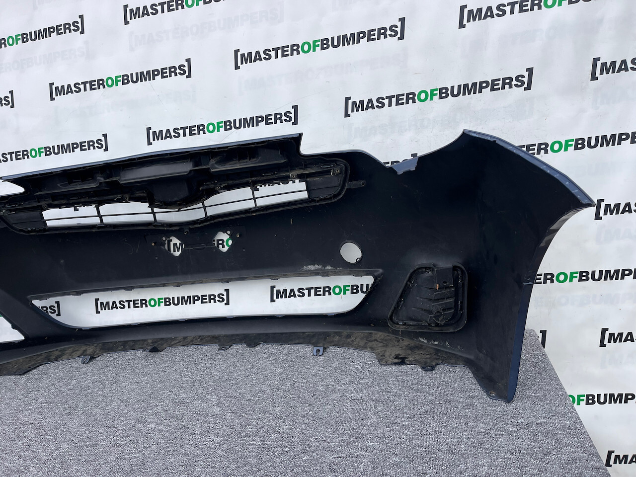 Toyota Verso S Vvt Mpv 2010-2012 Front Bumper No Pdc No Jets Genuine [t515]