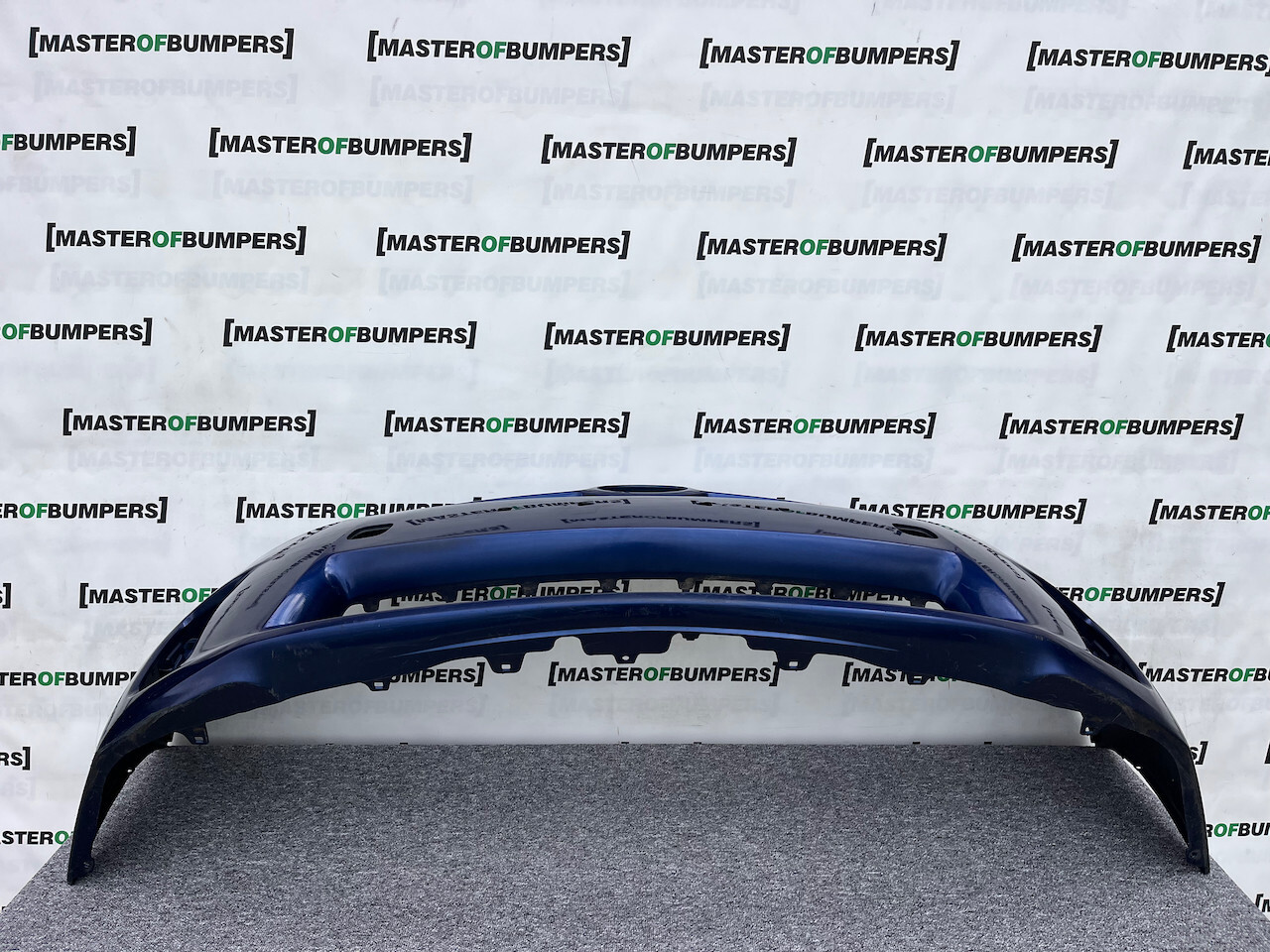 Toyota Prius Mk3 Hatchback 2009-2012 Front Bumper No Pdc No Jets Genuine [t518]