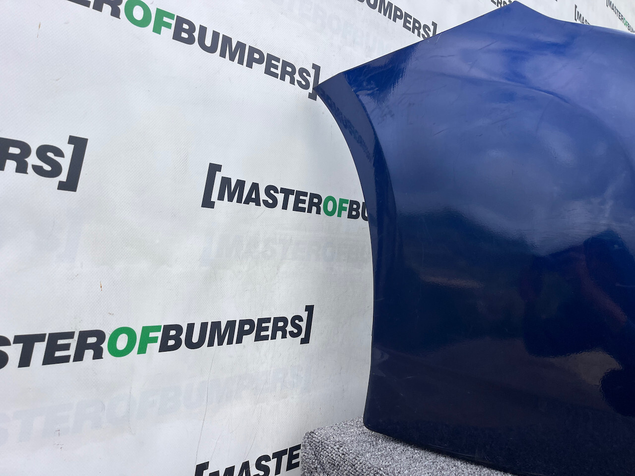 Toyota Prius Mk3 Hatchback 2009-2012 Front Bumper No Pdc No Jets Genuine [t518]