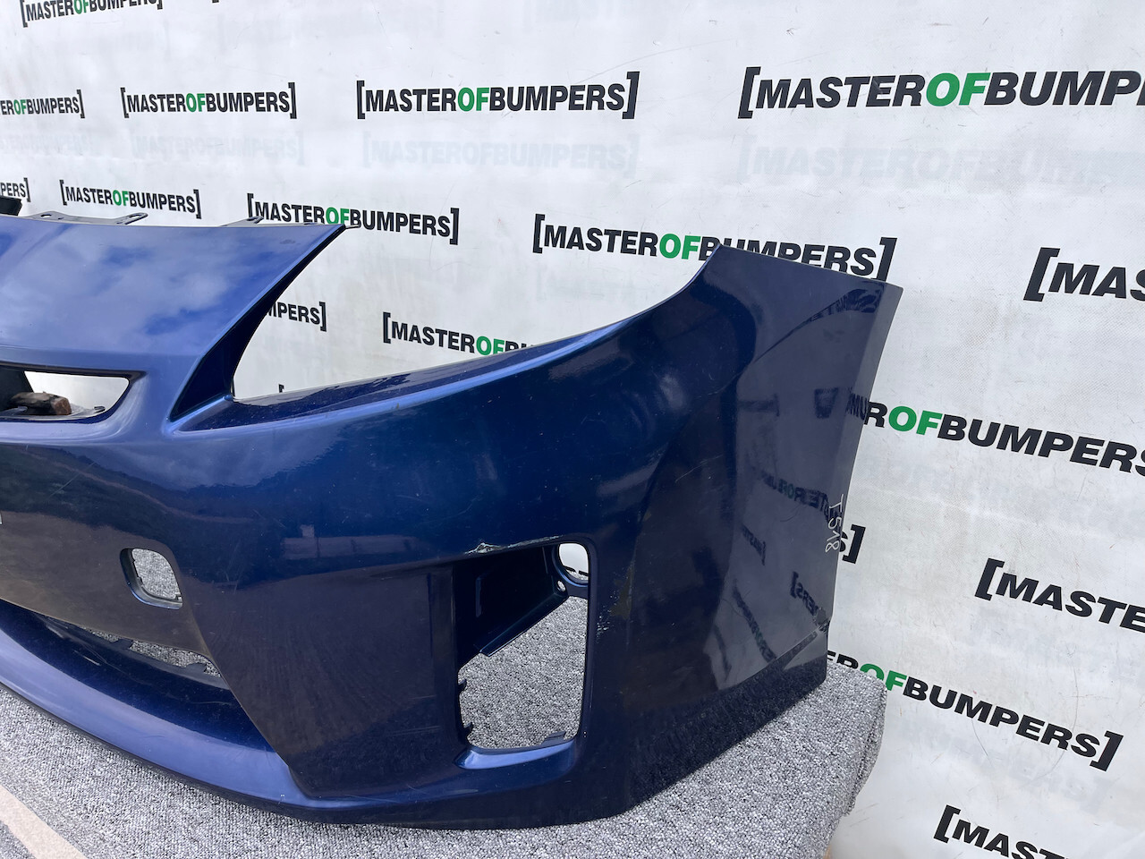 Toyota Prius Mk3 Hatchback 2009-2012 Front Bumper No Pdc No Jets Genuine [t518]