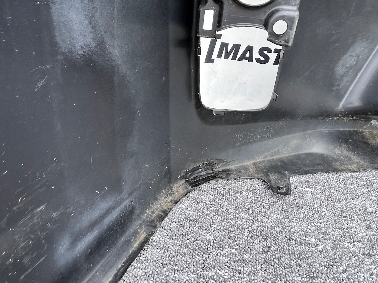 Toyota Prius Mk3 Hatchback 2009-2012 Front Bumper Pdc No Jets Genuine [t519]