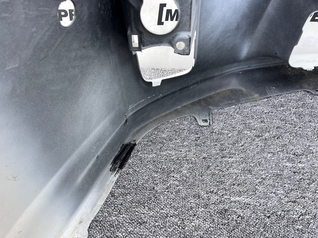 Toyota Prius Mk3 Hatchback 2009-2012 Front Bumper Side Pdc +jets Genuine [t517]