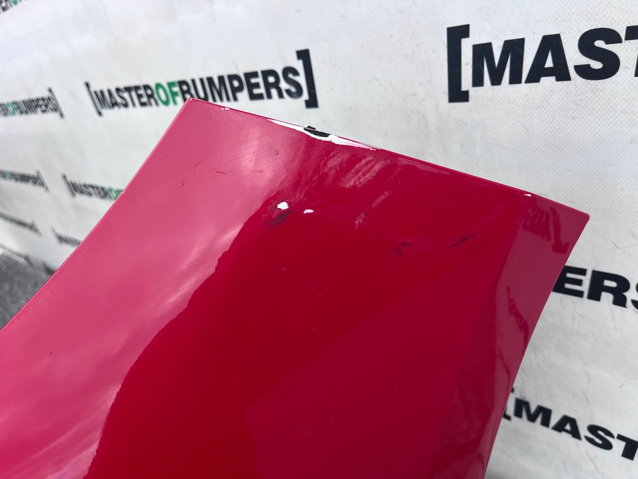 Toyota Yaris Hybrid Mk3 Hatchback 2014-2017 Front Bumper Genuine [t536]