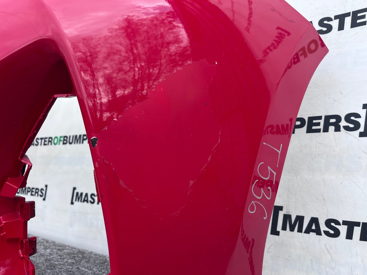 Toyota Yaris Hybrid Mk3 Hatchback 2014-2017 Front Bumper Genuine [t536]