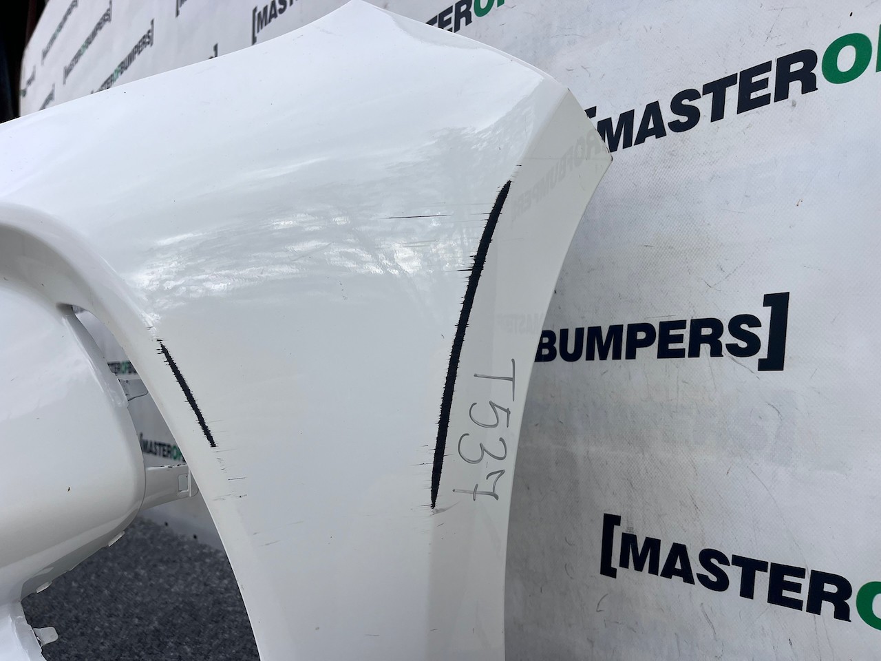 Toyota Yaris Hybrid Dynamic Mk4 5 Door Xp210 2020-on Front Bumper Genuine [t537]