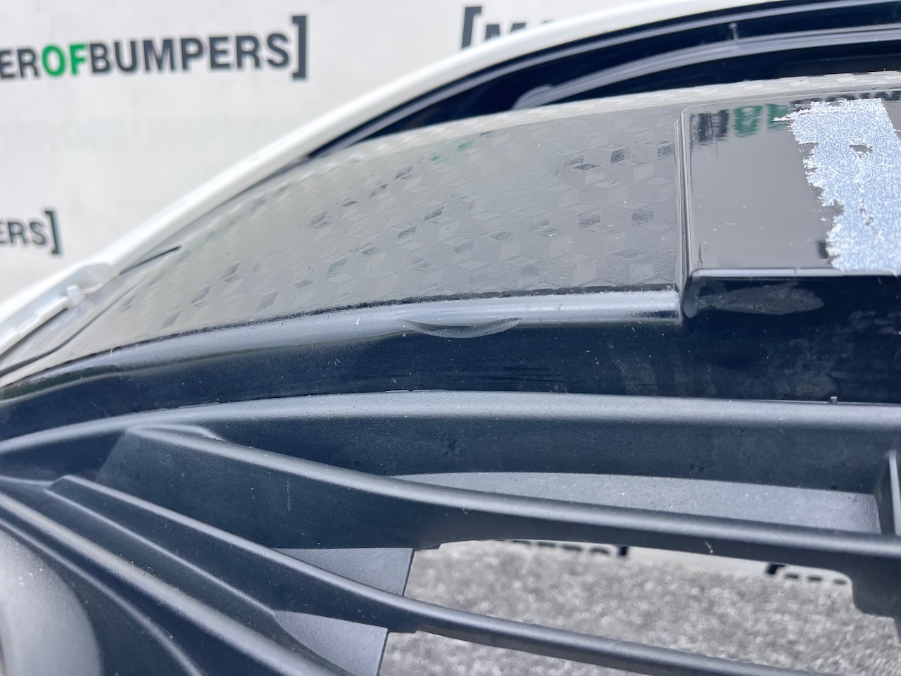 Toyota Yaris Hybrid Dynamic Mk4 5 Door Xp210 2020-on Front Bumper Genuine [t537]