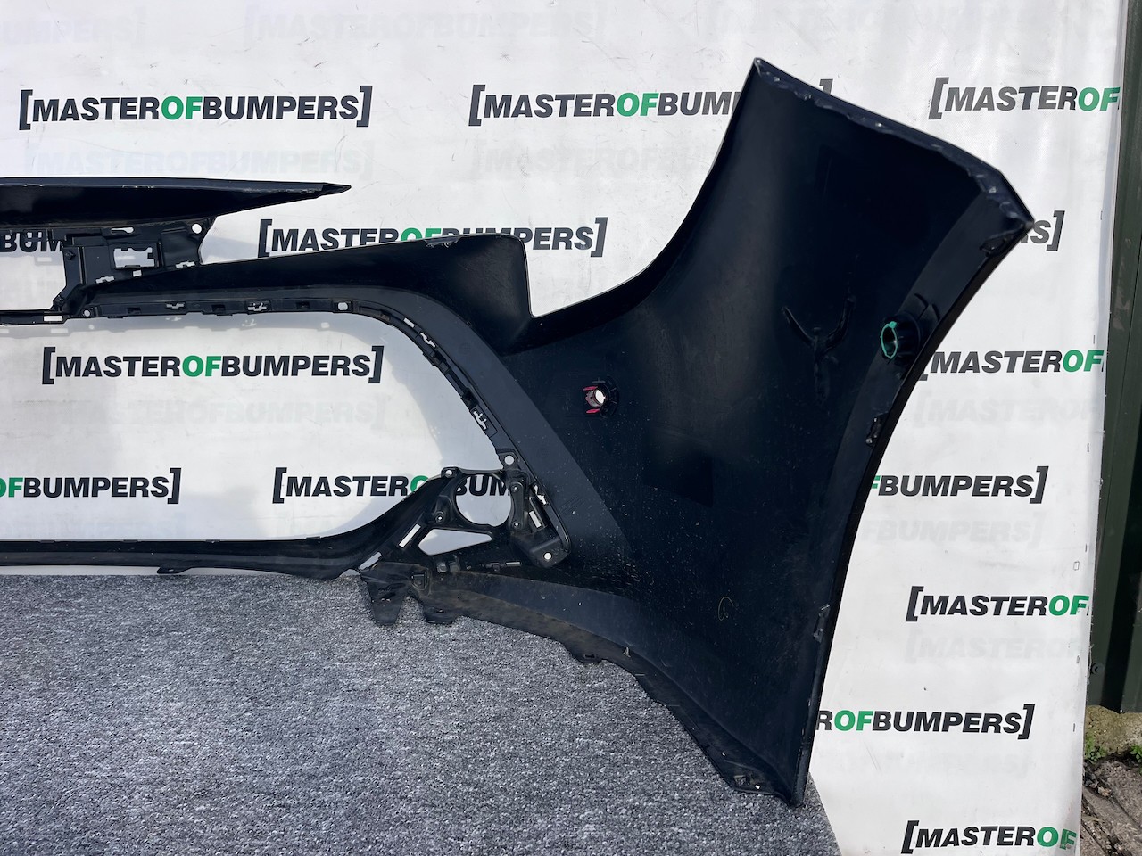 Toyota Corolla Hybrid Vvt Touring 2019-2023 Front Bumper 6 Pdc Genuine [t547]