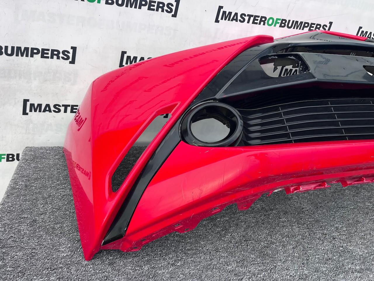 Toyota Aygo Style Trend Hatchback 2014-2017 Front Bumper Genuine [t554]